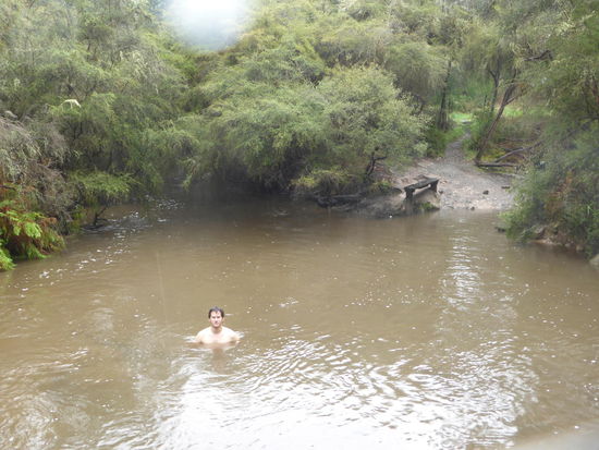 Angenehme Aufwärmung am Strassenrand....