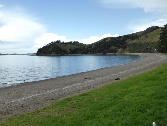 Man-O-War Bay