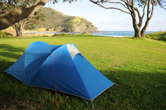 Super Zelt, wunderschöner Ort! 
Das Rauschen des Meeres wurde nur durch starke Windböen und Regenfälle übertönt 