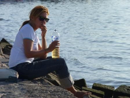 Anna mit ihrem "Bier".