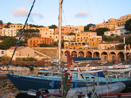 Ustica (40sm nördl. Palermo)