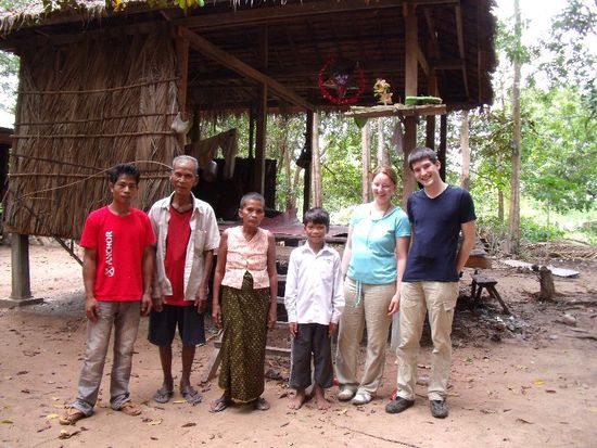 Tong, seine Familie und wir