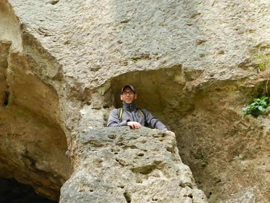 der neue Ministrant bei seiner Ersten Lesung in der Steinkirche