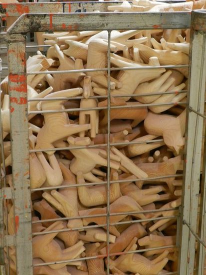 hier sin se noch alle wie der schnitzer sie schuf