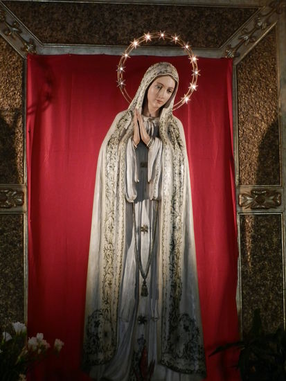 Madonna.. in einer der Millionen Kirchen