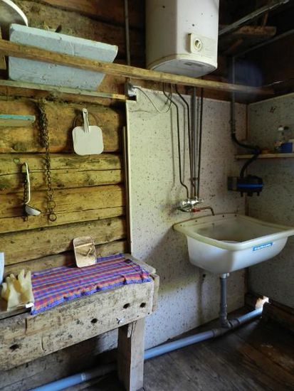 Spülzimmer und Dusche incl. Warmem Wasser