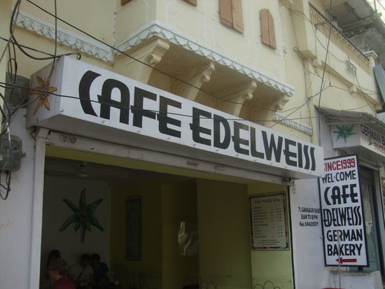 deutsches Cafe in Udaipur