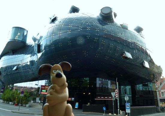 "Friendly Alien" - Kunsthaus Graz (aus dem Kulturhauptstadtjahr 2003)