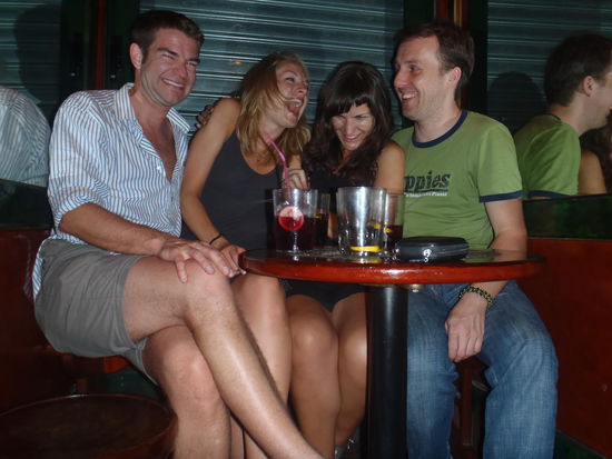 Grüni, Barbara, Kim und ich,.....auf ein kleines Getränk