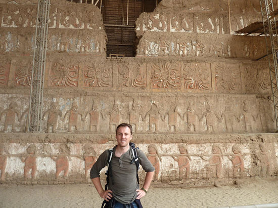 ...uralte Wandbemahlungen - von unten nach oben die Gesellschaftshierarchie