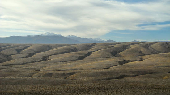 ....bizarre Landschaft kurz vor Arequipa....