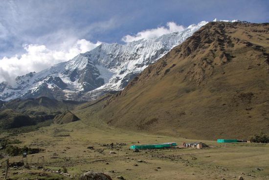 Campside Tag 1 - Salkantaytrek .....im Schatten der Berge