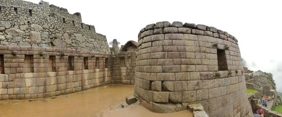 ...der Sonnentempel von Machu Picchu,...zu diesem Zeitpunkt jedoch mehr Tempel weniger Sonne 