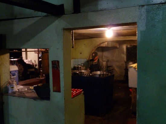 Trotz (oder gerade wegen) der fahrlässigen Einhaltung der Hygienevorschriften war das Essen ausgezeichnet 