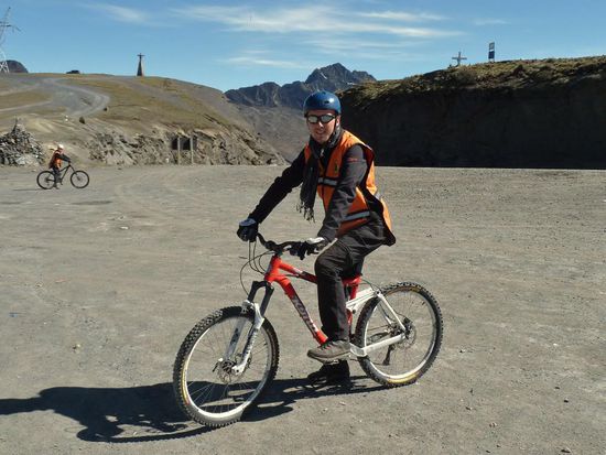 ...Start am Pass "La Cumbre" auf 4.640 m