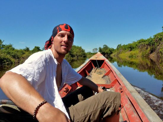 Row, row, row your boat,
Gently down the stream.
Merrily, merrily, merrily, merrily,
Life is but a dream.