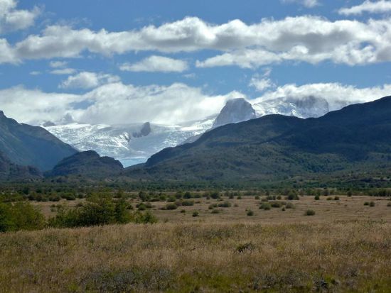 ....den Gletscher Dickens sieht man schon von der Weite....