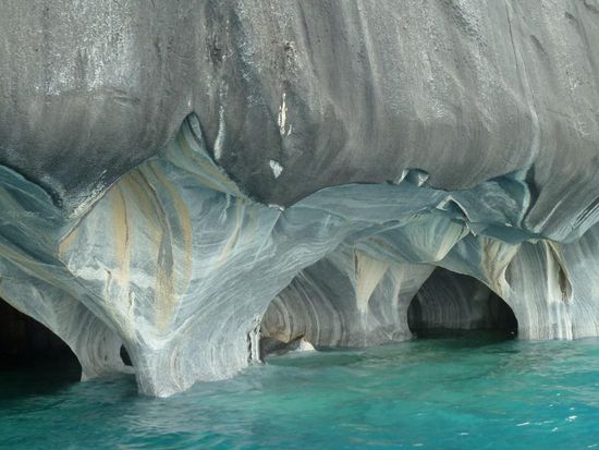 ....ausgeschwemmter Marmor...