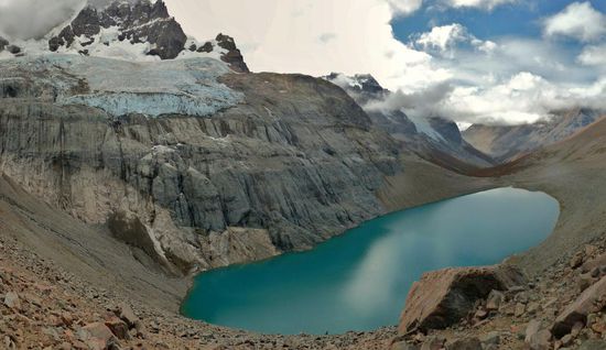 Laguna Cerro Castillo
