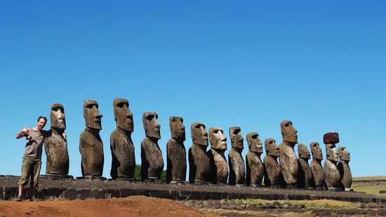 ...me and my friend Mr. Moai.....Photoshop machts möglich 