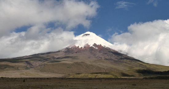 Cotopaxi 5.897 m