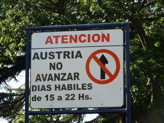 Was soll das heißen? "Für Österreich gibt's an Werktagen kein vorankommen?.....oder hat mir das Google jetzt falsch übersetzt ?