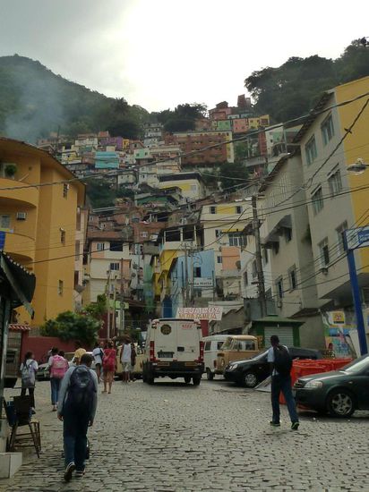 Der Eingang zur Favela