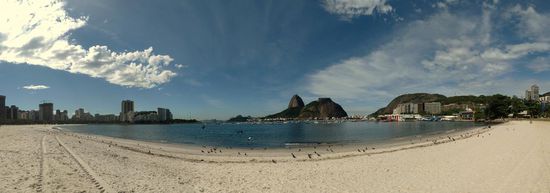 Botafogo Beach... nur kleine Woken zeichnen sich ab...