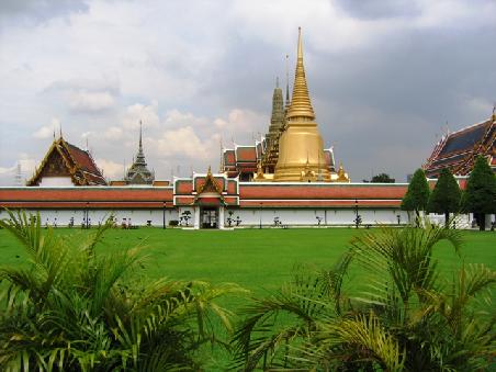 Wat Phra Kaew (Emerald Buddha)