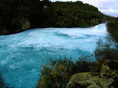Warum wird dieser Fluß wohl "Whitewater" river genannt?
