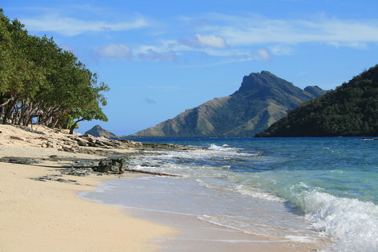 Der Strand auf Kuata, der ersten Insel auf der wir waren. Leider war es sehr windig. Am nächsten Tag war es schöner und wir konnten dort mal baden gehen. Allerdings ist der Ozean dort nicht besonders warm. Also mir war es dort immer nach 20 Minuten zu kalt um im Wasser zu bleiben, aber zum abkühlen gut geeignet.