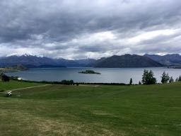 Lake Wanaka vom Weingut Rippon