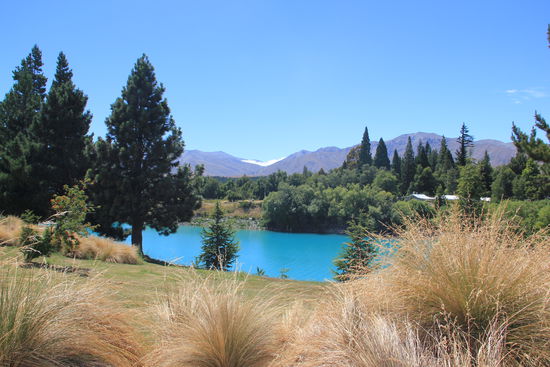 schaut euch die Farbe von dem See an!