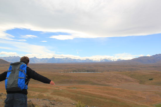 es ist ganz schön windig hier ...mit Fallschirm wären wir schon davongeflogen...