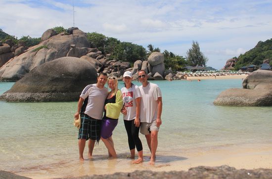 UNSERE FRANKFURTER UND WIR