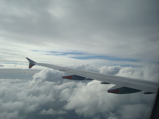 WE´RE LEAVING IN AN AIRPLANE AND DON´T KNOW WHEN WE´LL BACK AGAIN!