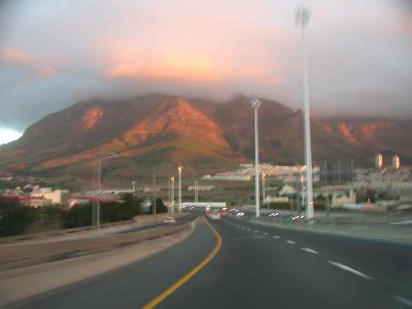Sonnenuntergang am Tafelberg