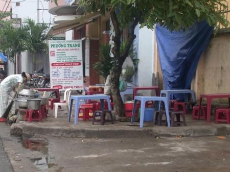 Typisch vietnamesisches Strassenbistro