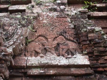 Wichtiges Symbol der Chamkultur: Der Elefant