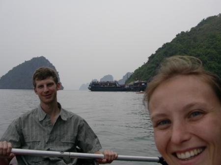 Mit dem Kaja in der Halong-Bucht