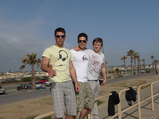 Huntington Beach - US Open Of Surfing 
(leider erst im Juni)