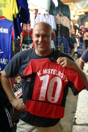 Einmal Fussballfan, immer Fussballfan!
Da kann man ja noch reinwachsen ;o)