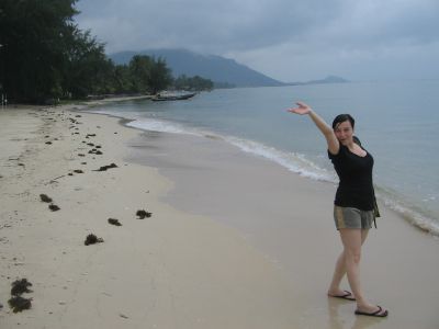 lain am strand, leider noch mit etwas dunklen wolken, aber die sind ja auch noch verschwunden