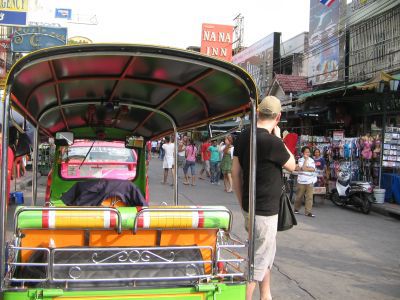 Tuk Tuk ... gibt es eine ganze menge in bangkok