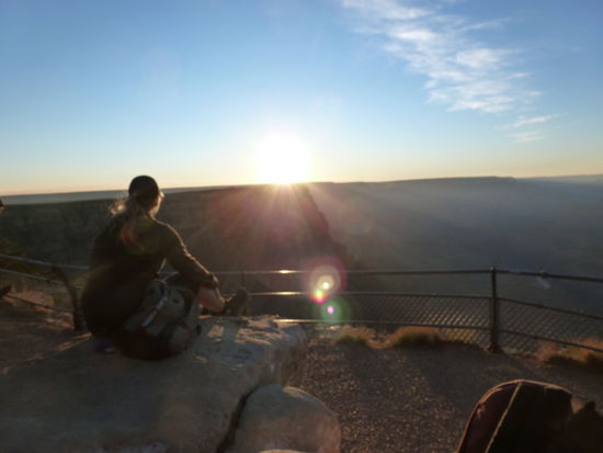 warten auf den Sonnenuntergang