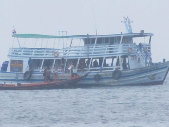 umsteigen aufs Tauchboot. Leider hab ich nicht mehr Bilder vom tauchen, aber das hol ich noch nach