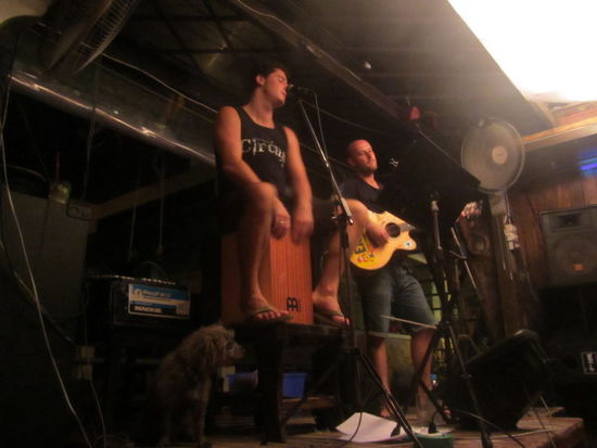 abendliche Live Band im fishbowls, meine Stamm Bar