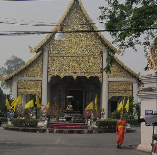 einer der vielen Tempel