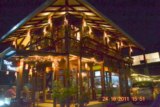 Das TEAK HOUSE, hat uns gut gefallen.