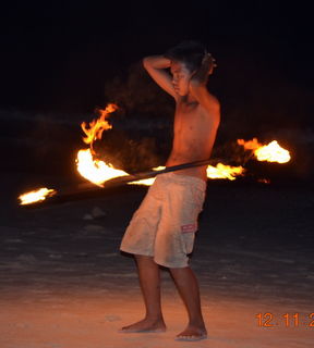 Jeden Abend wurden solche "feurige" Shows am Strand gezeigt